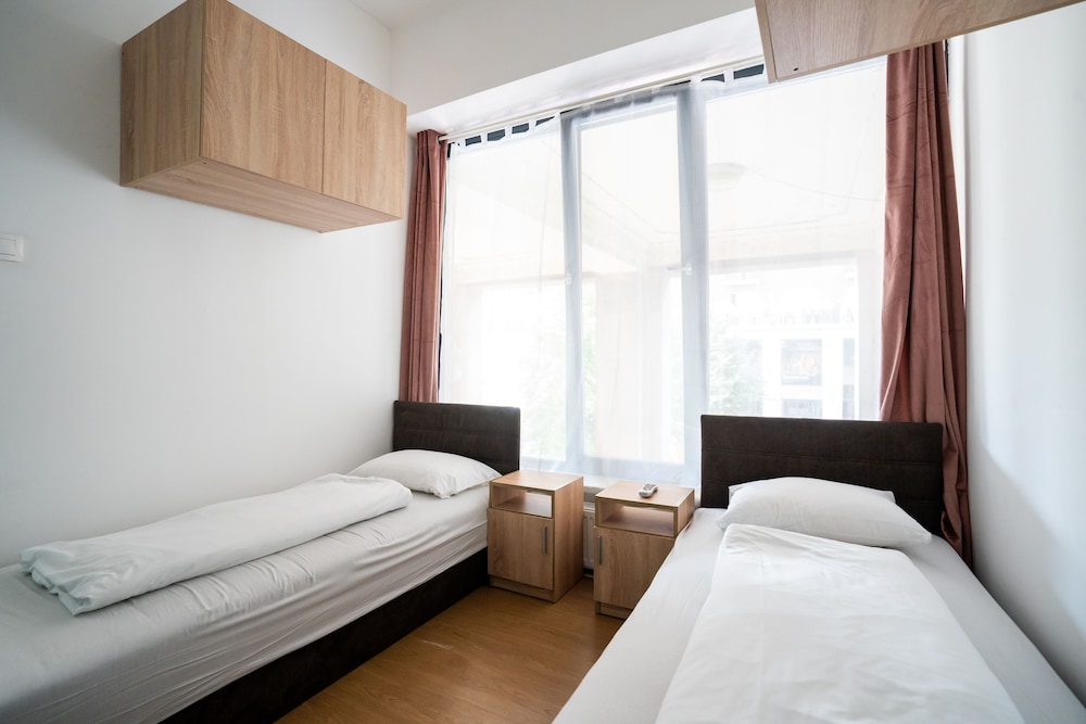 Twin Room, Private Bathroom