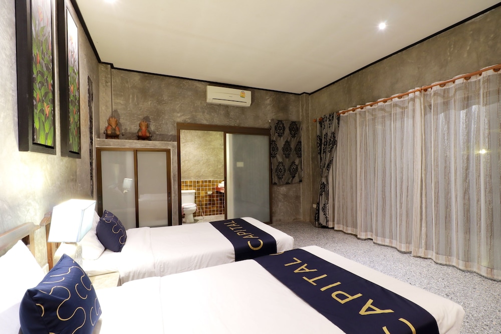 Deluxe Twin Room photo 3
