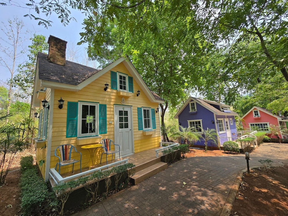 Family Bungalow - Photo 6
