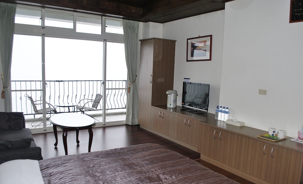 Superior Quadruple Room photo 2