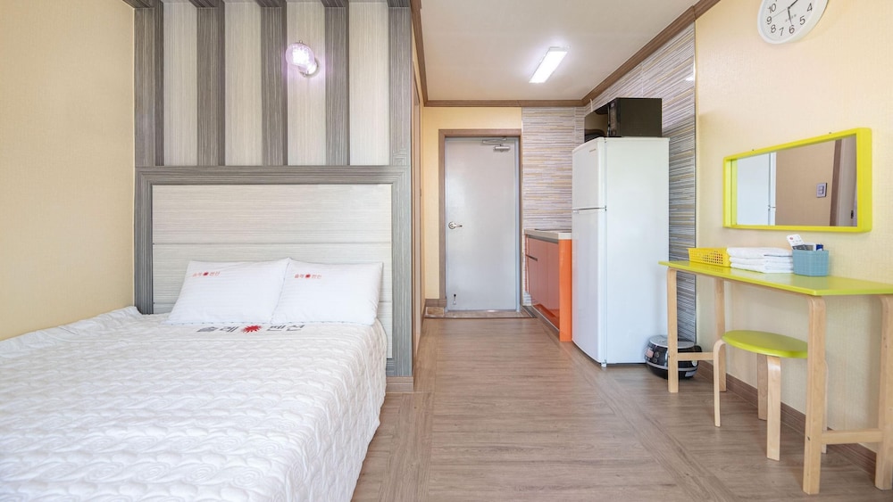 Basic Room, 1 Bedroom (Sole 102(BBQ)) - Photo 8