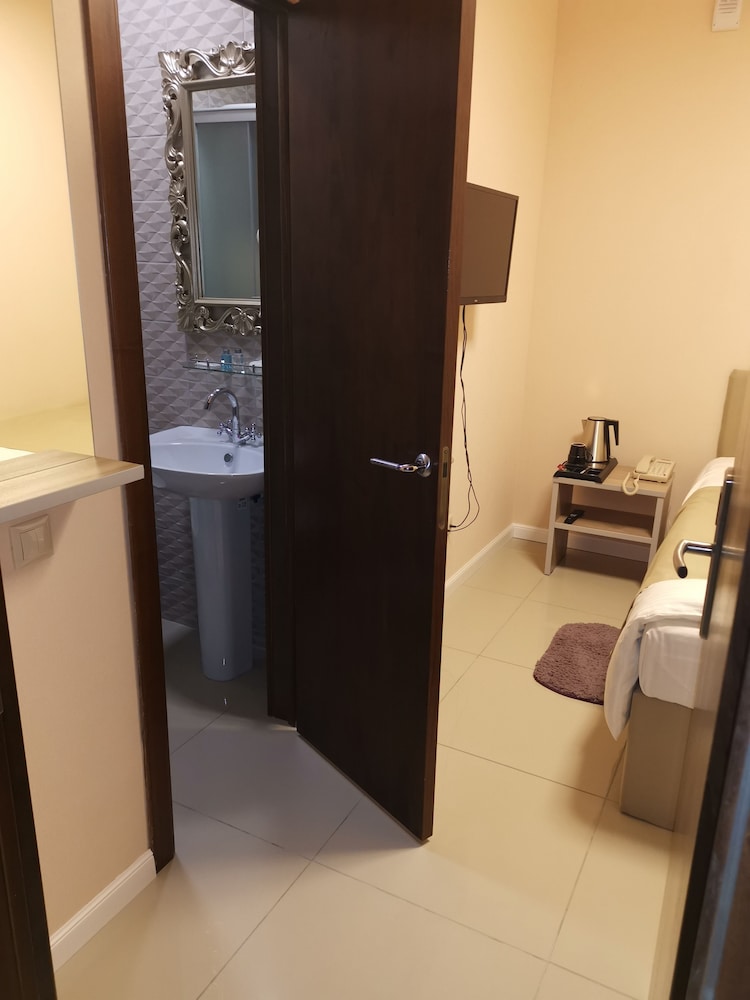 Economy Single Room