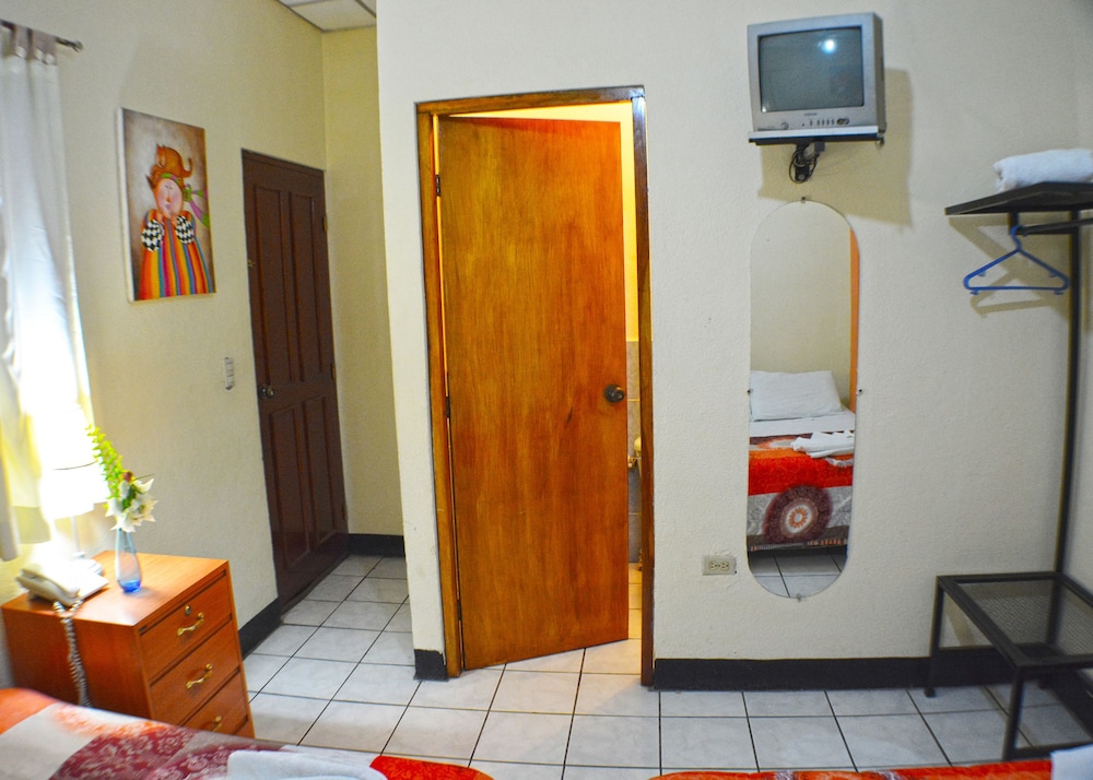 Standard Single Room, 1 Twin Bed, Non Smoking photo 3