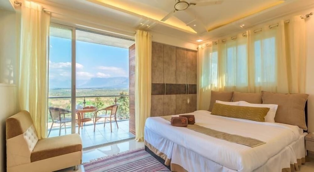 Tranqvilla 3 Bedroom Villa with private Pool photo 3