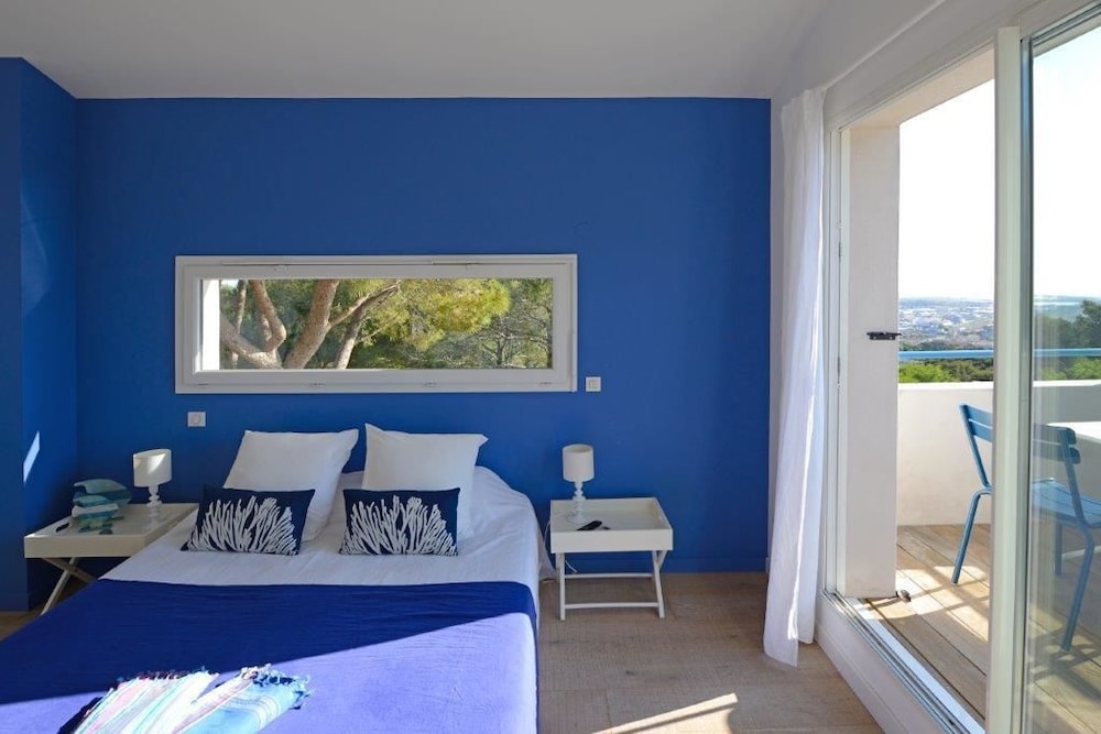 Double Room, Ensuite, Sea View (Le Pêcheur)