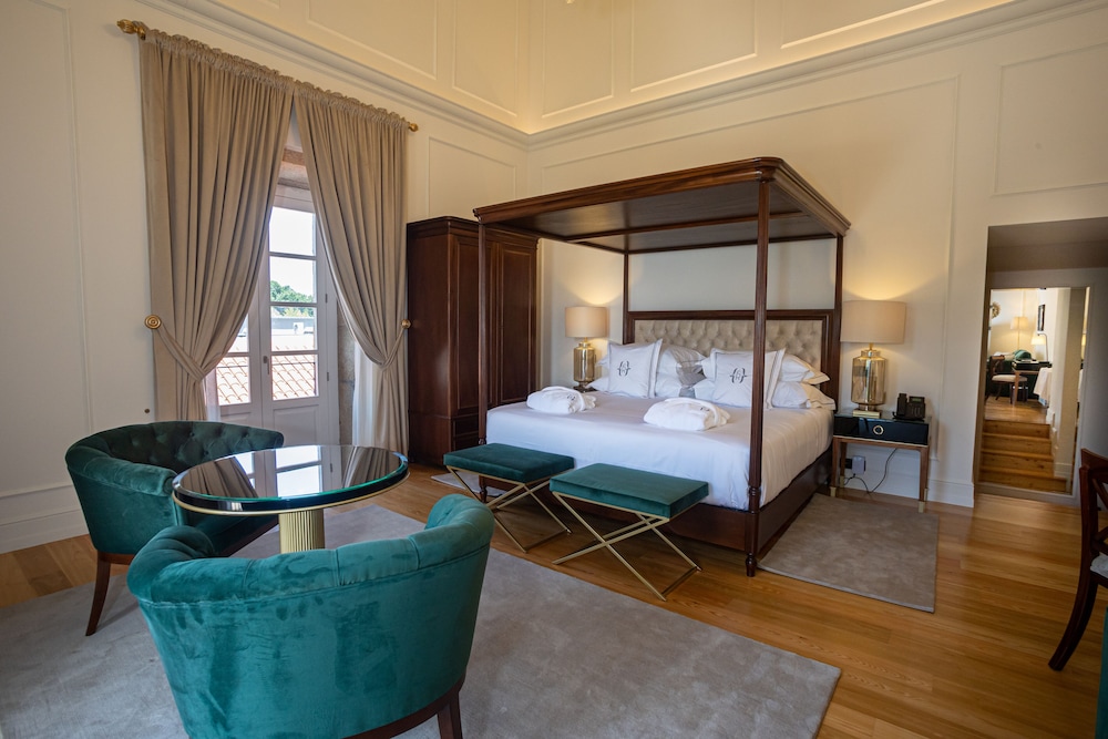 Solar Premium Tower Suite - Photo 1