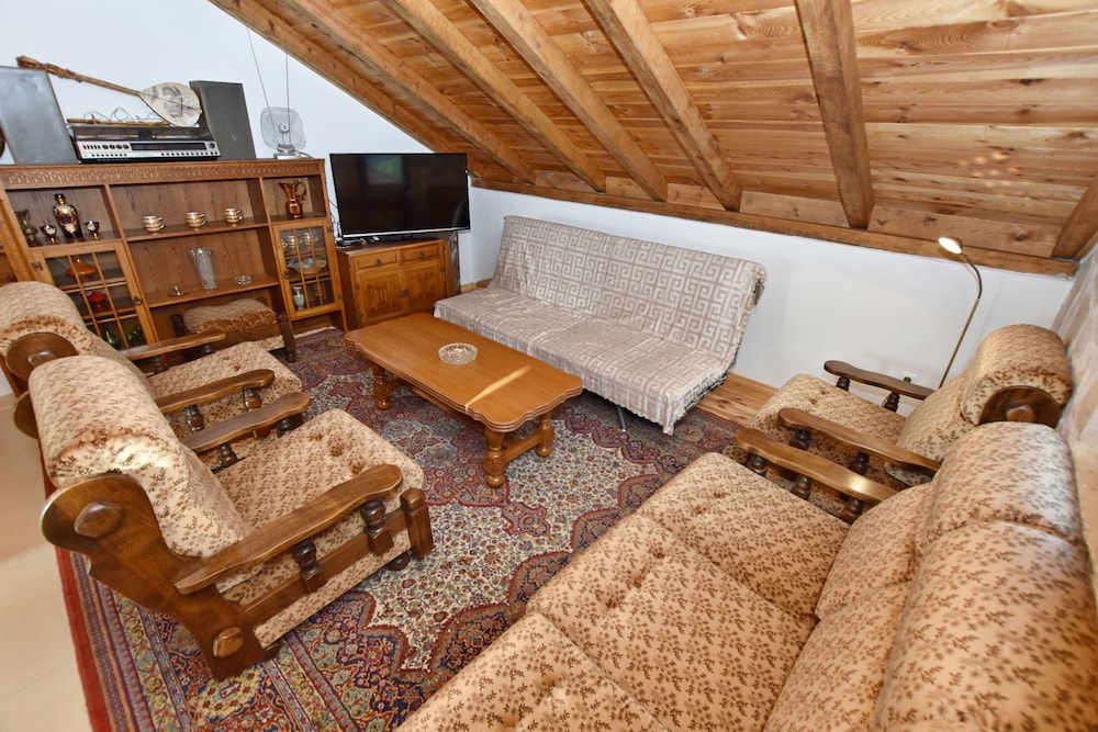 Apartment (A1)