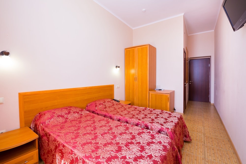Standard Twin Room photo 2