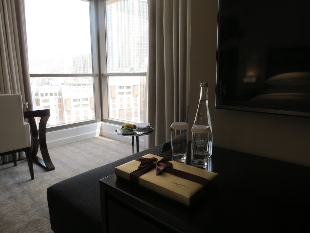 Club Room, 2 Twin Beds