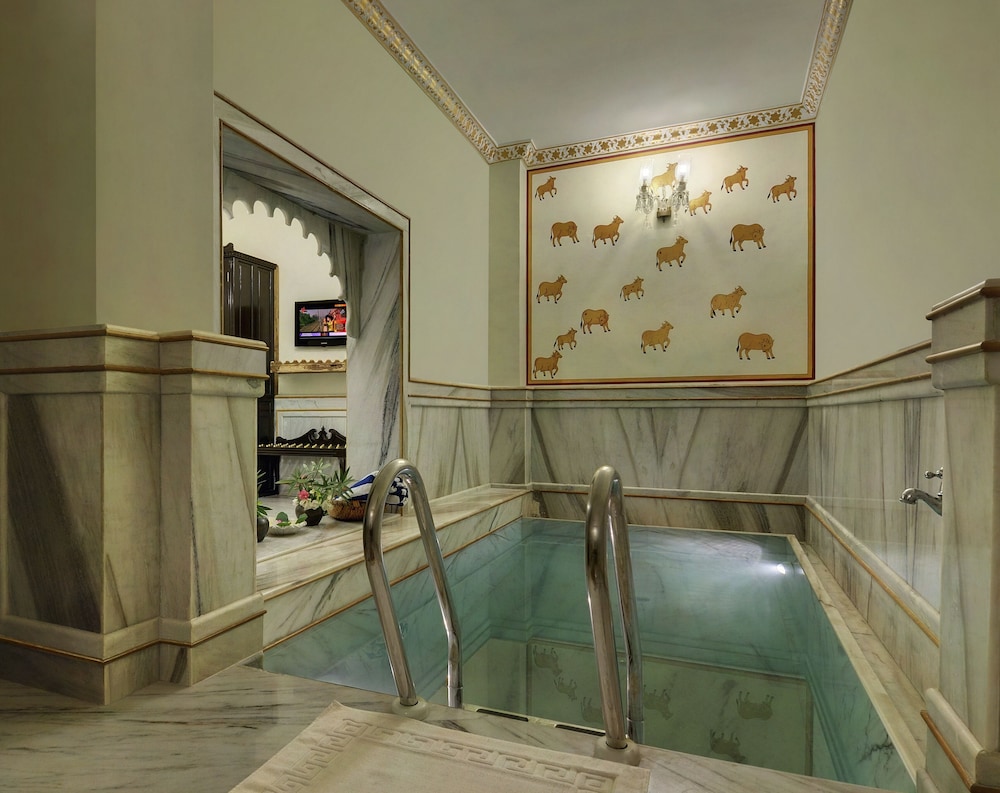 UDAI SUITE - Photo 2