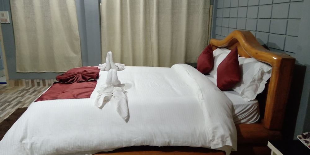 Deluxe Room - Photo 2