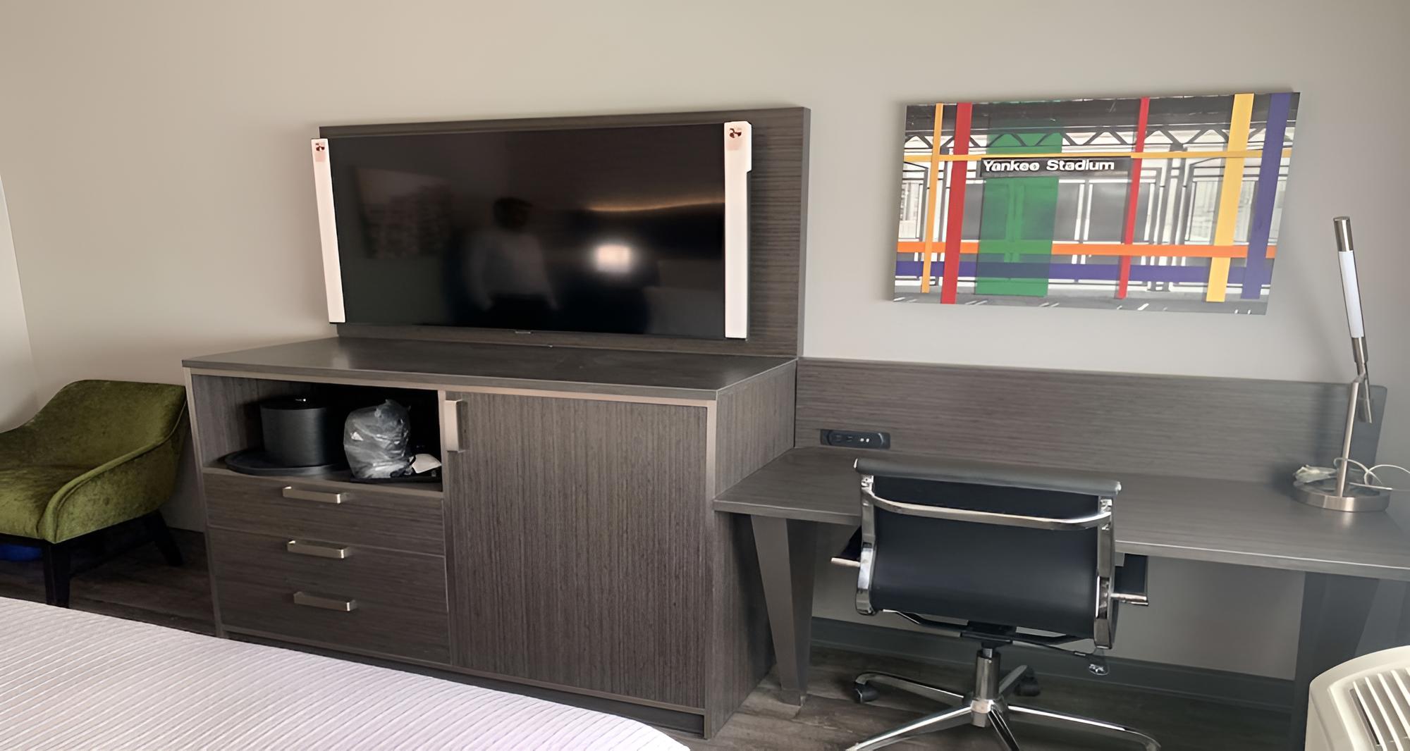 Standard Room, 2 Double Beds, Smoking, Refrigerator photo 3