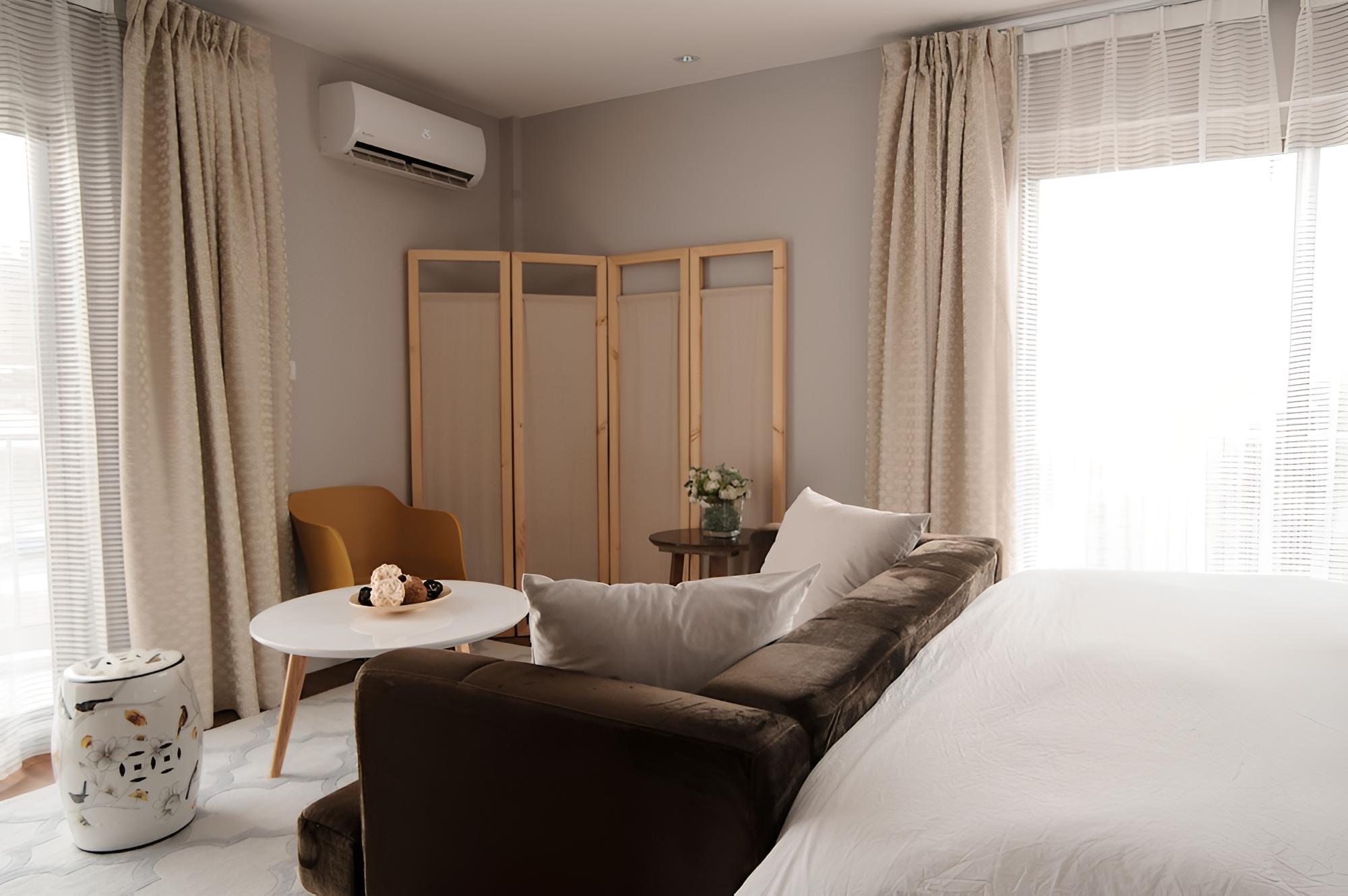 Family Suite, 2 Bedrooms, Non Smoking, City View photo 3