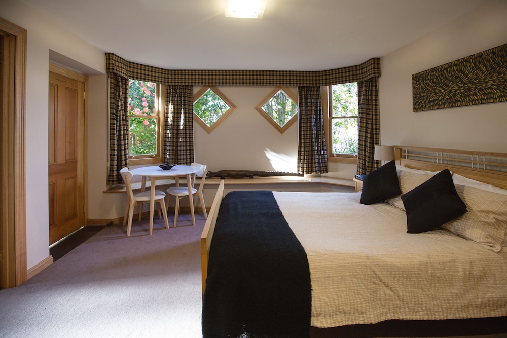 Esk Room photo 2