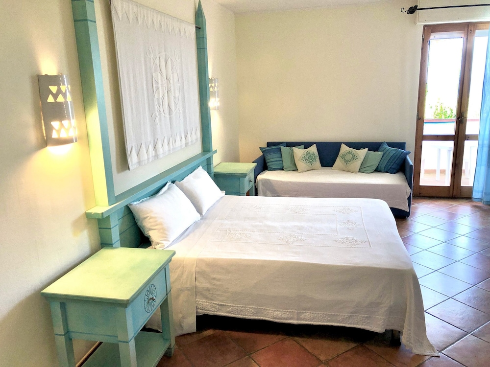 Triple Room, Sea View - Photo 3