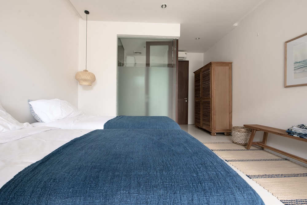 Suite, 2 Bedrooms - Photo 45