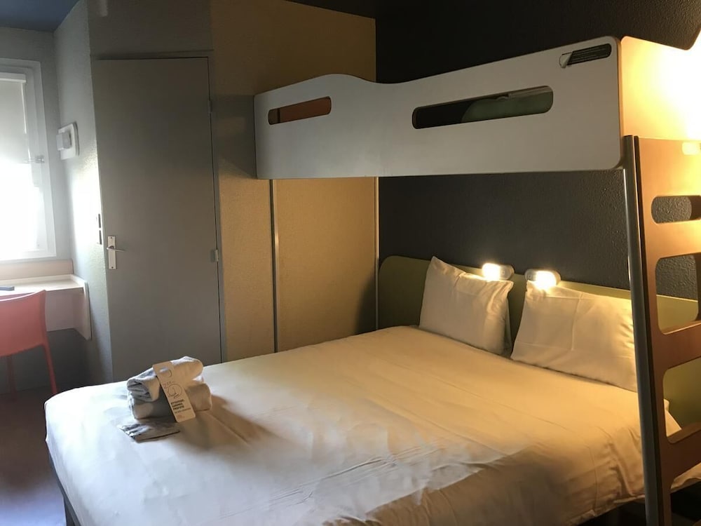 Triple Room, Multiple Beds - Photo 1