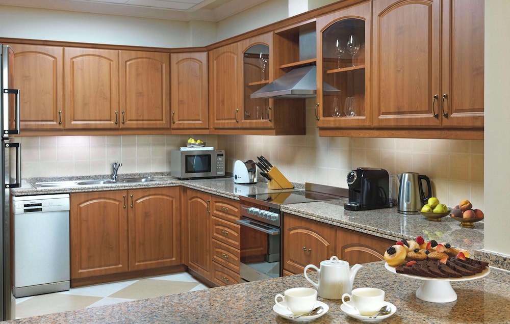 Family Suite, 2 Bedrooms, Lagoon View (Palm View)