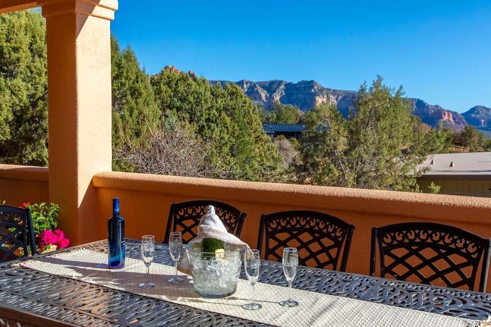 5 Bed 3 Bath Uptown Sedona-game Room-sauna-cold Plunge-jacuzzi-gym, Φωτογραφία 6