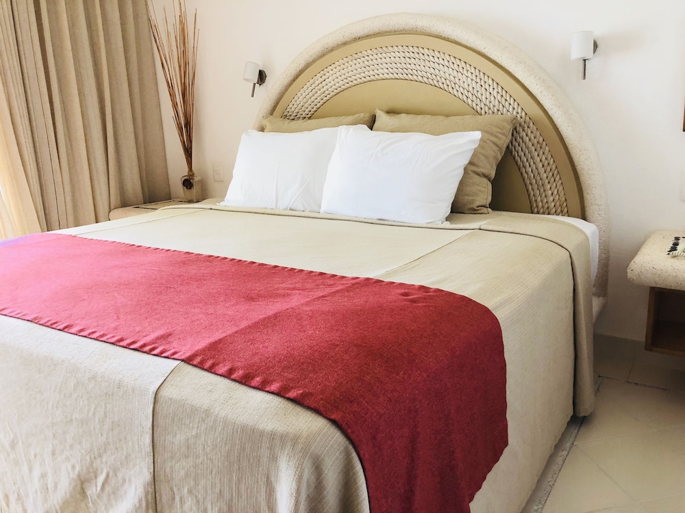Villa, 3 Bedrooms, Terrace, Beach View photo 1