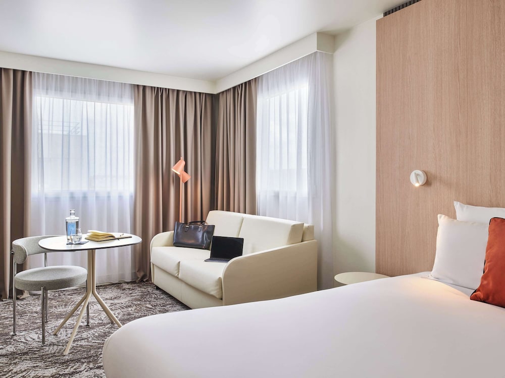 Superior Room, 1 Queen Bed with Sofa bed - Photo 1