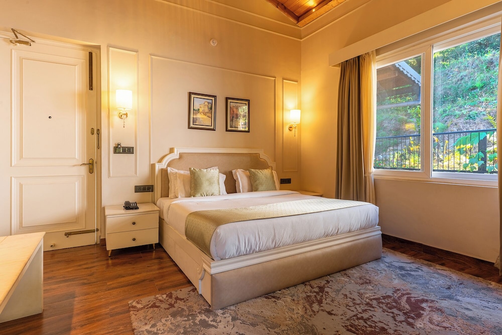 Luxury Room, Hill View photo 2