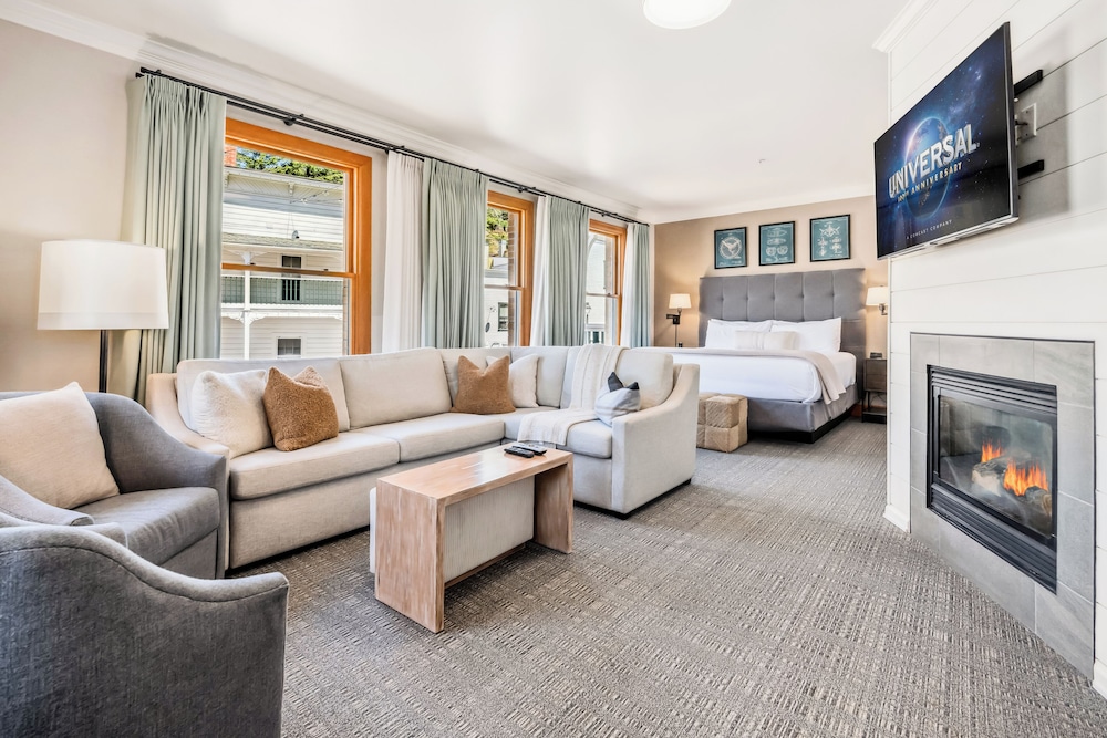 Deluxe King Suite - Quarryman Hall