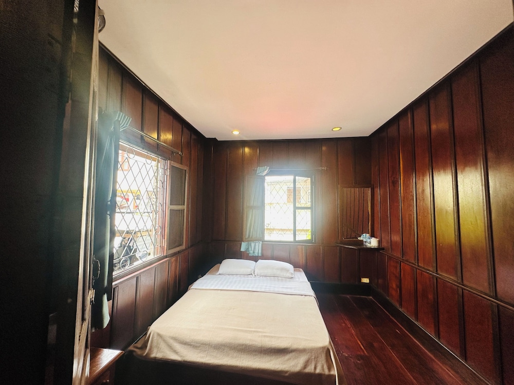 Standard Double Room - Photo 4