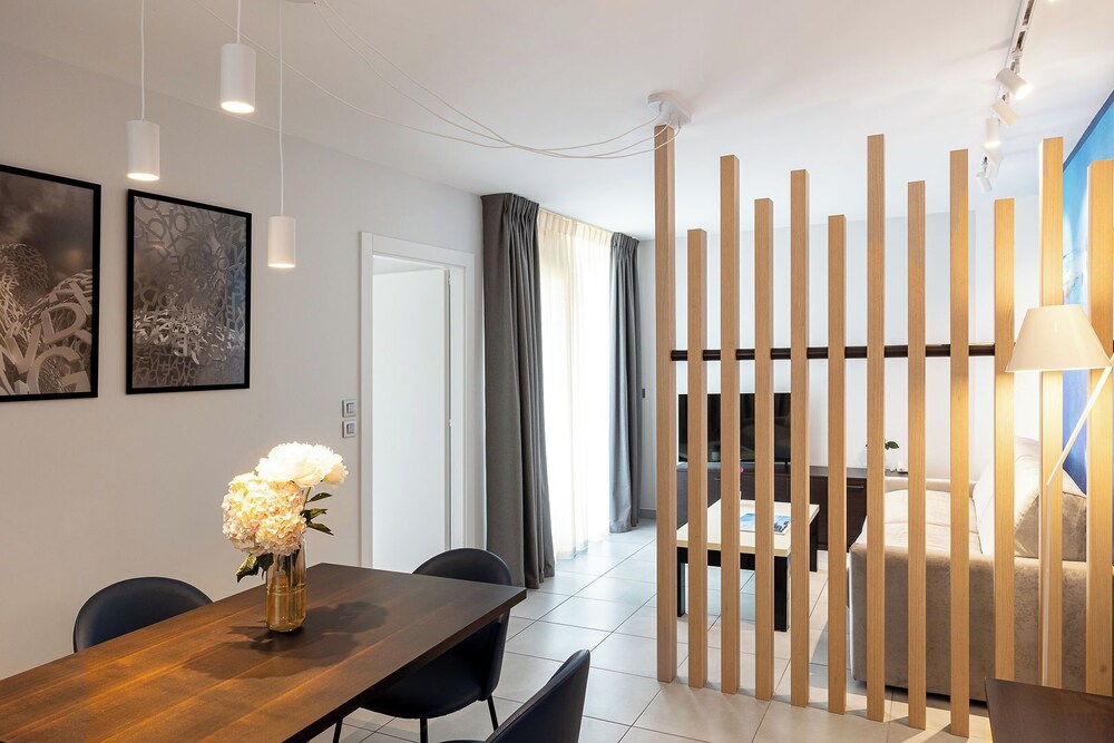 Design Apartment, Terrace, City View - Photo 8