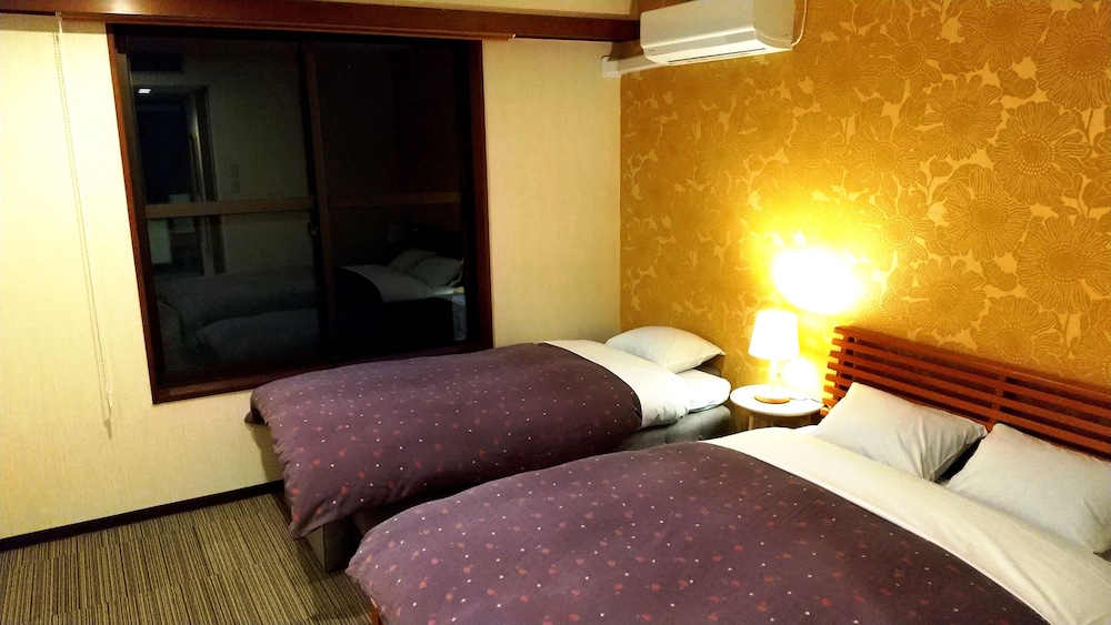 Double Room - Photo 6