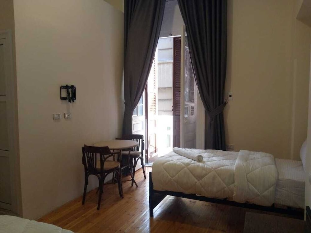 Deluxe Triple Room, Courtyard View