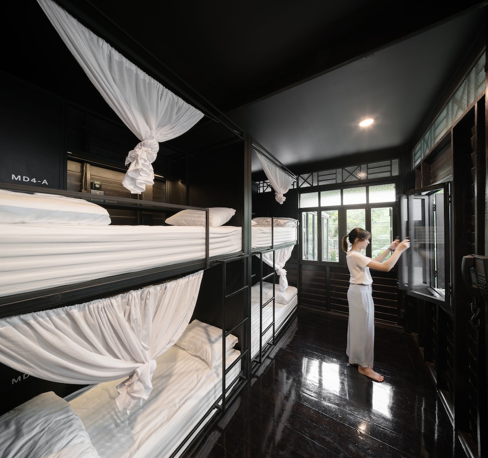 Family Shared Dormitory, 4 Bedrooms photo 1
