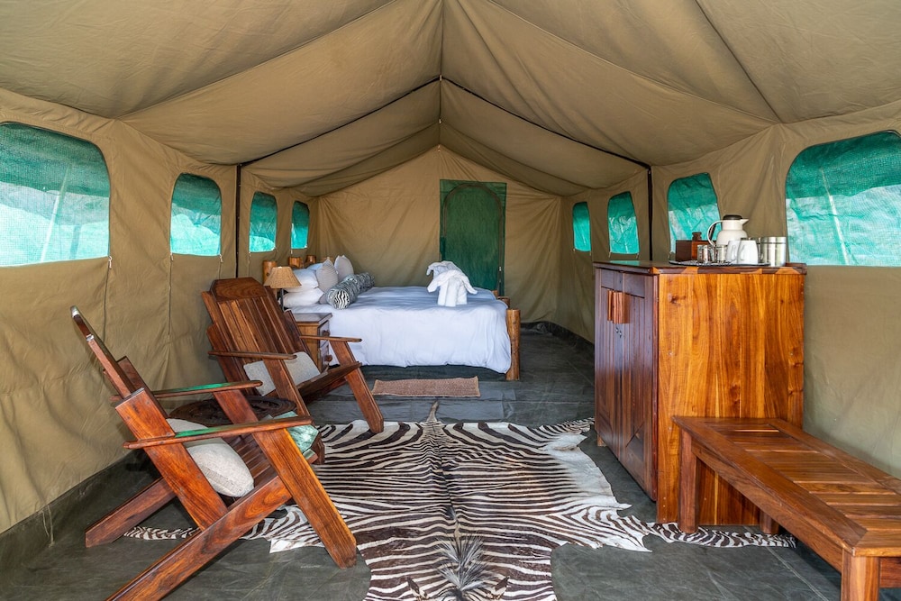 Luxury Tent photo 1