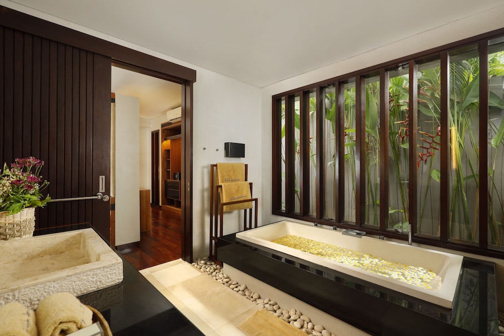 Family Villa, 3 Bedrooms, Private Pool photo 2