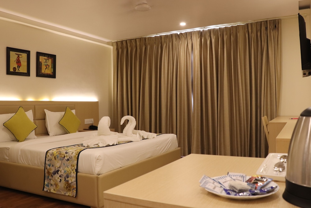 Classic Twin Room - Photo 5