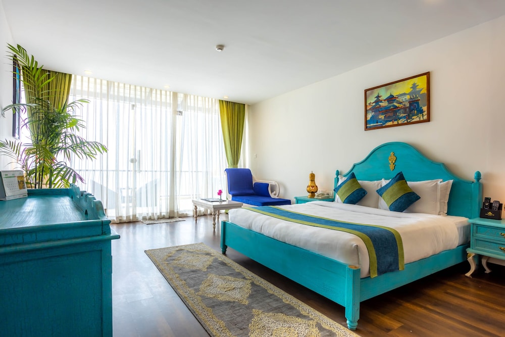 Premium Room - Photo 13