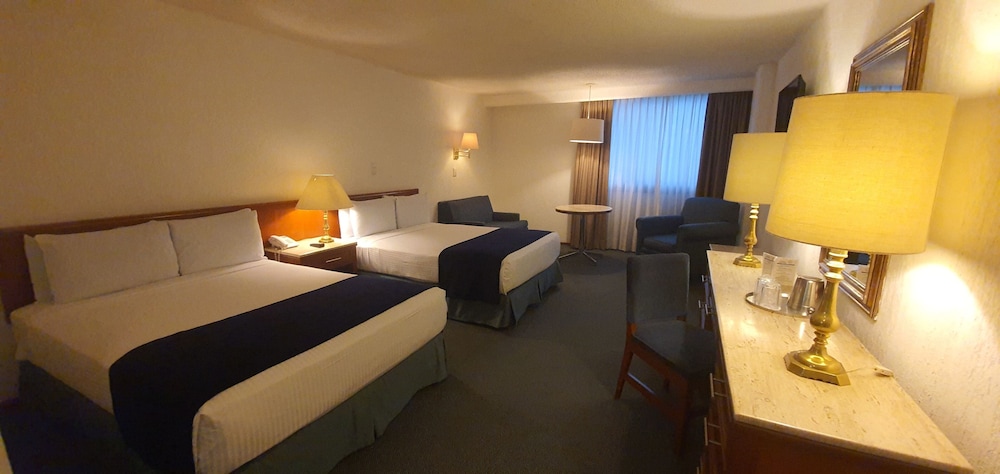 Junior Room - Photo 1