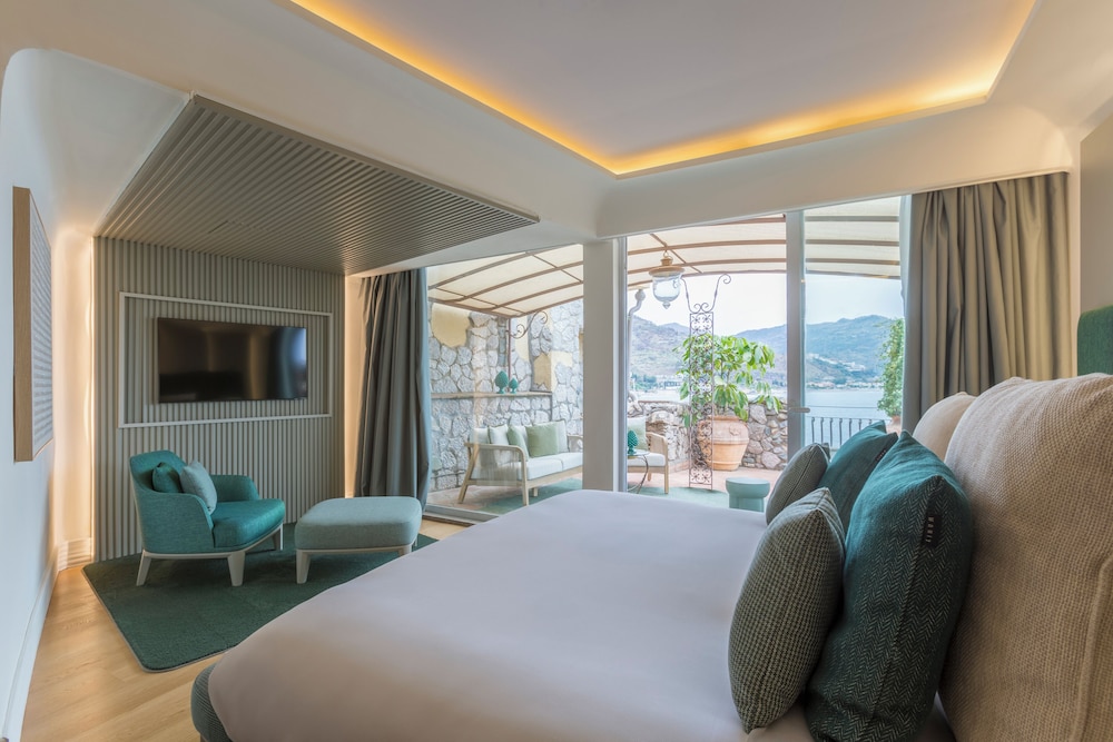 Triple suite, sea view - Photo 5
