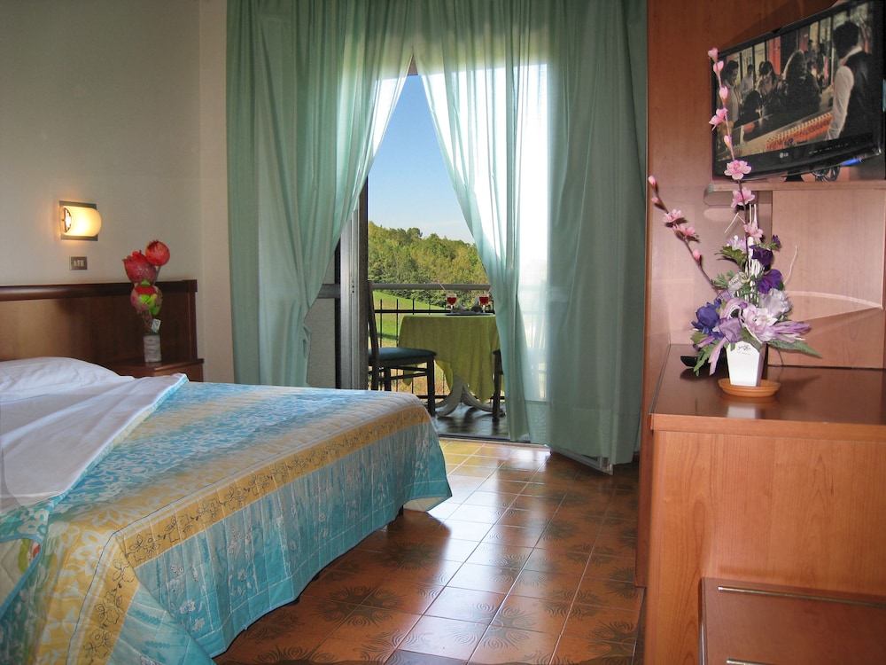 Superior Quadruple Room photo 1