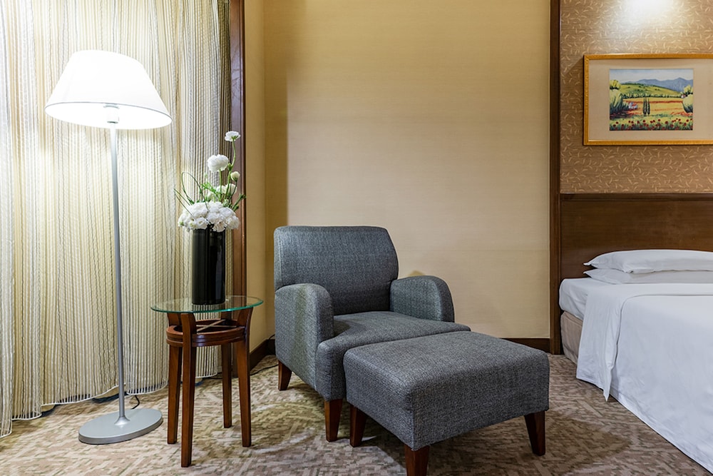 Business Twin Room - Photo 4
