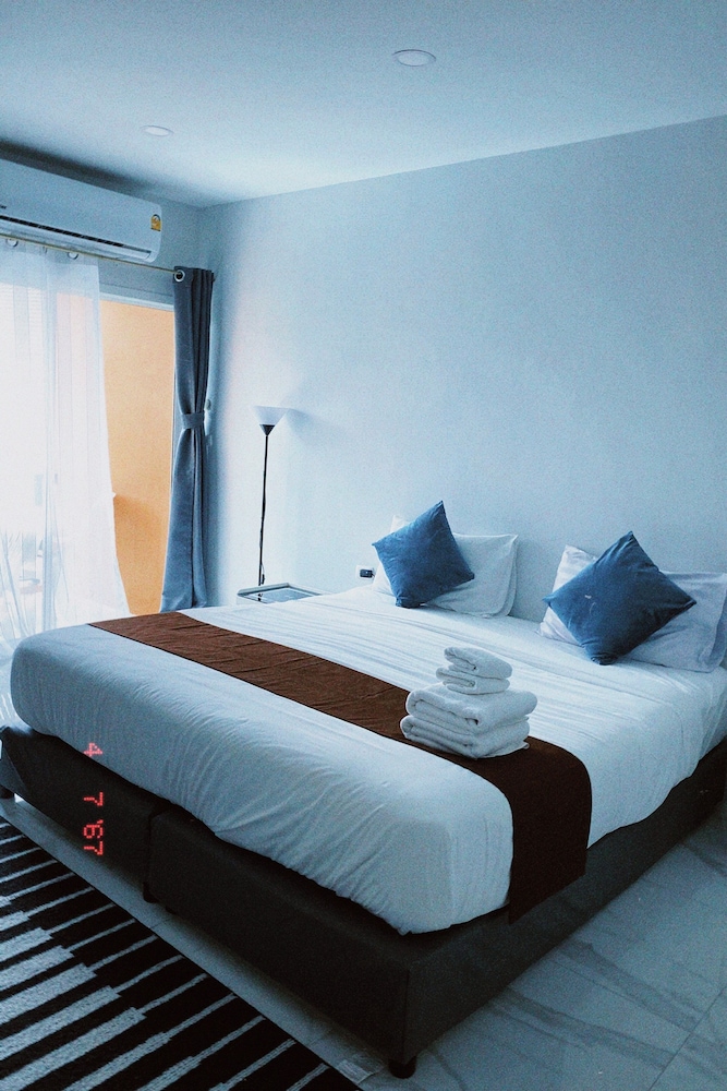 Superior Standard Double bed