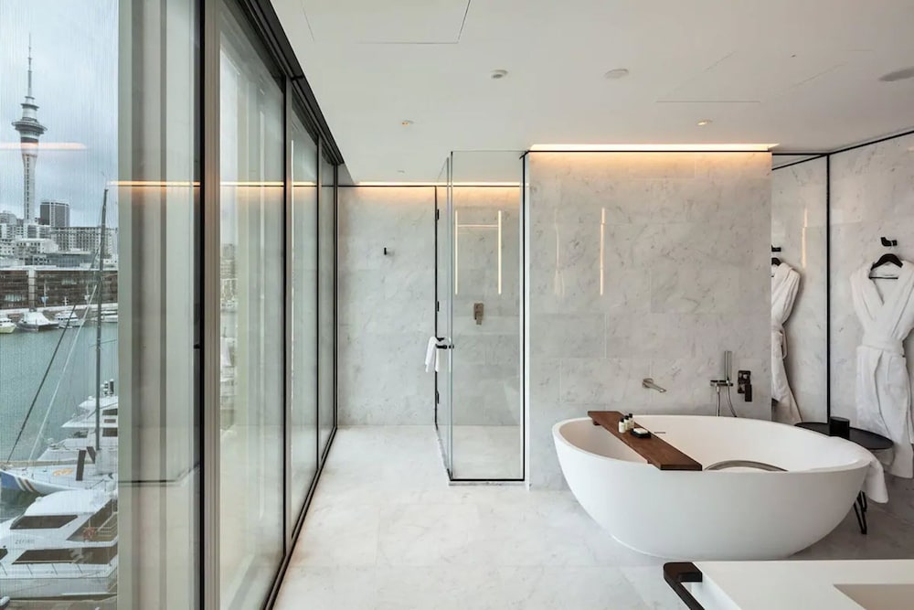 Suite (Harbour)