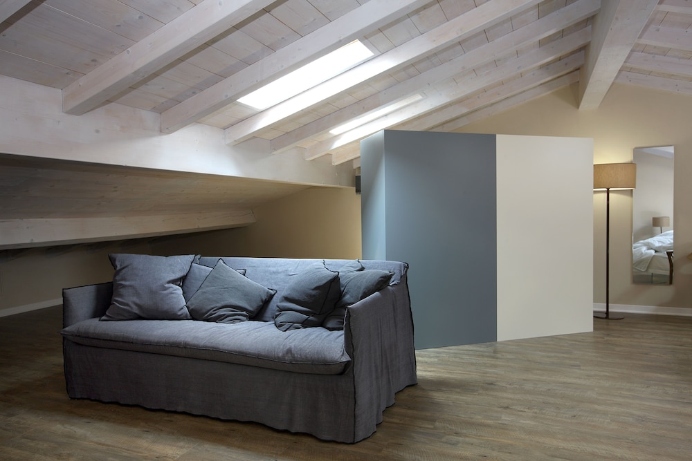 Suite photo 1