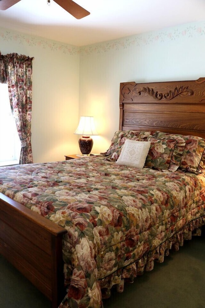 Northern Comfort photo 1
