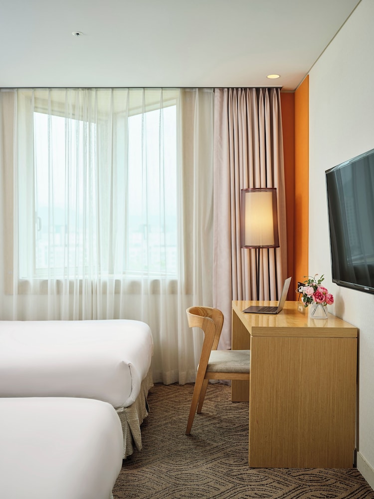 Superior Double Twin Room photo 3