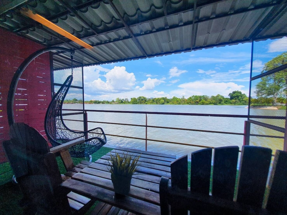 River View Raft photo 2