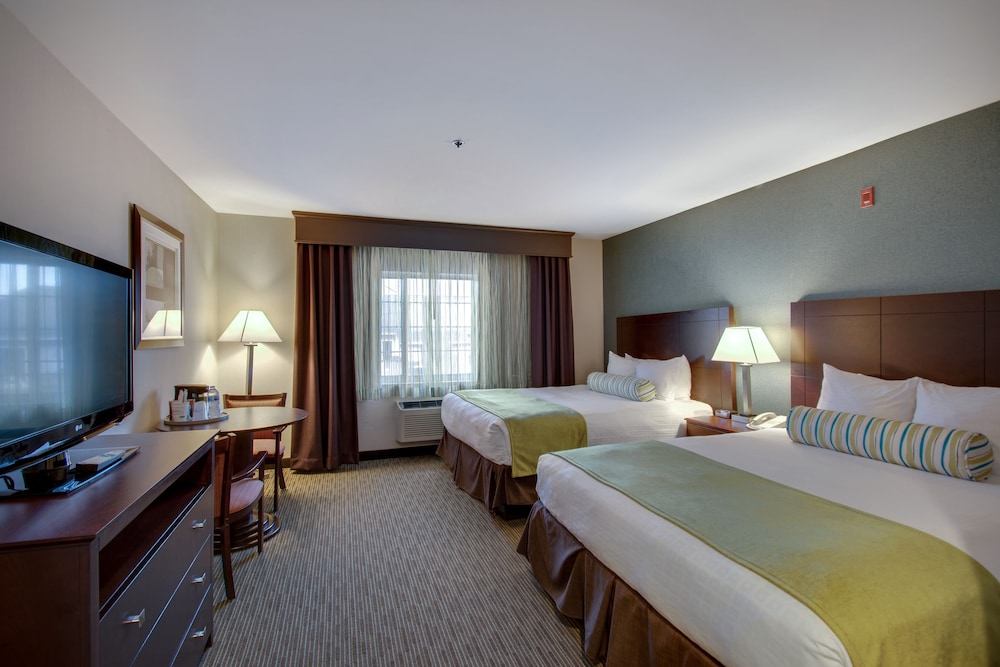 Standard Room, 2 Queen Beds, Non Smoking, Kitchenette (With Sofabed) - Photo 6