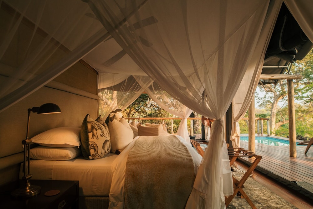 Luxury Tent (Tent 3) photo 2