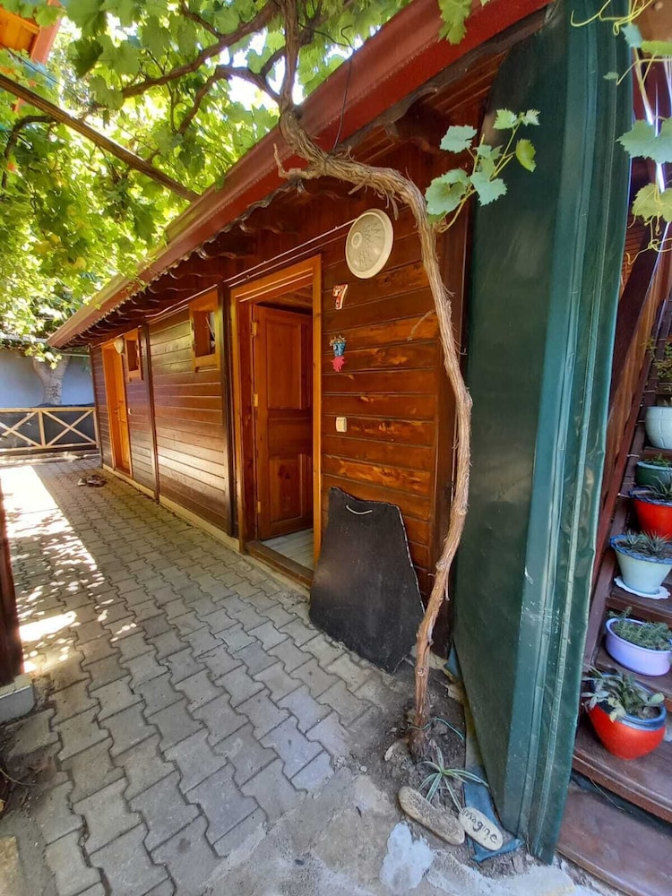 Bungalow photo 3