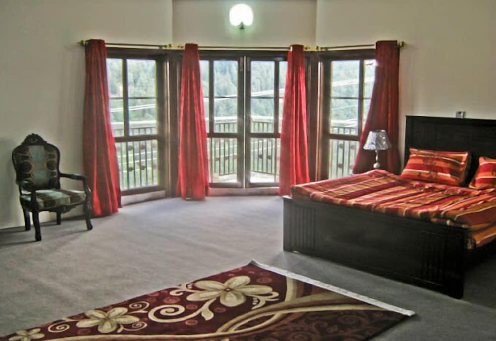 Standard Double Room photo 2